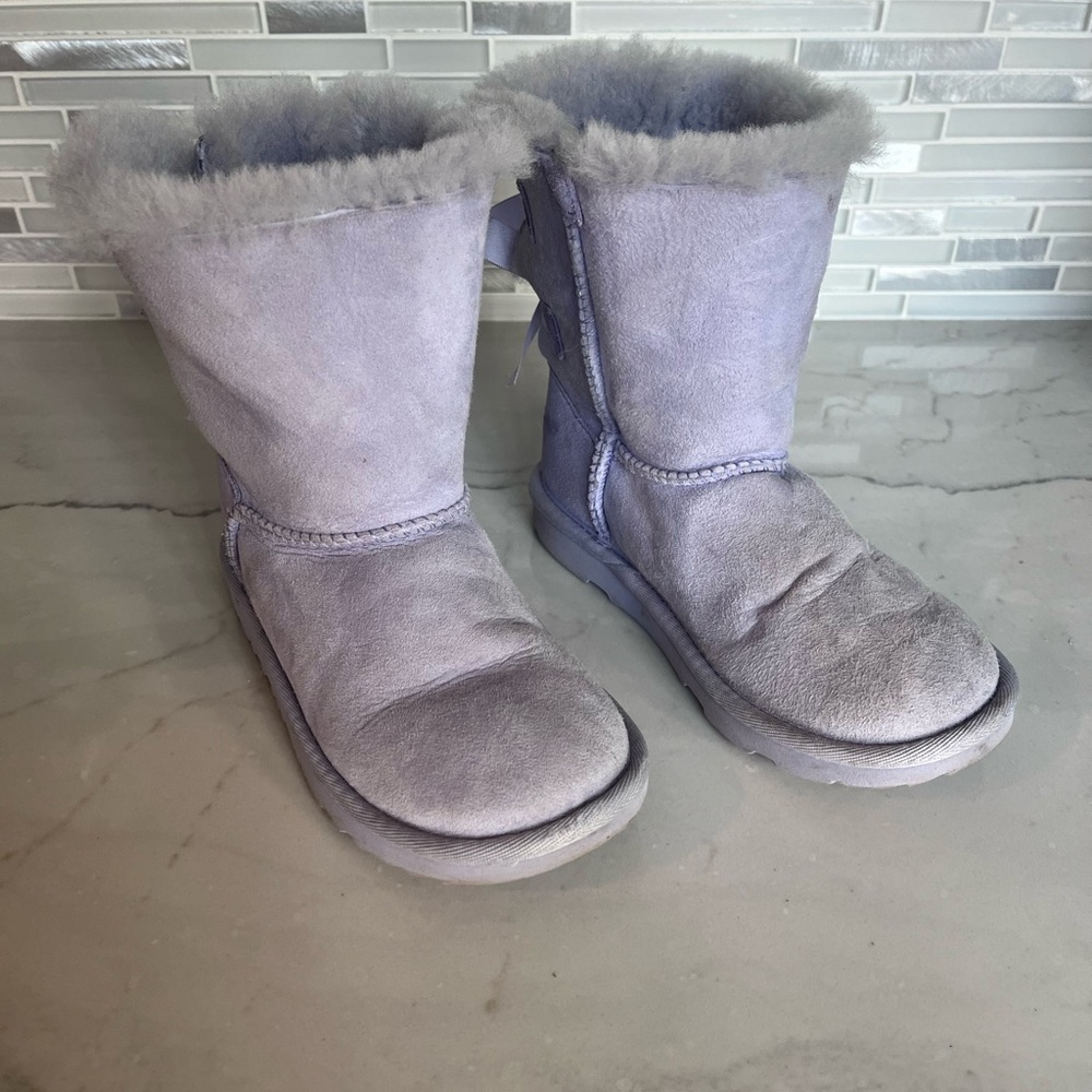 Ugg lavender Baily bow II 13c
